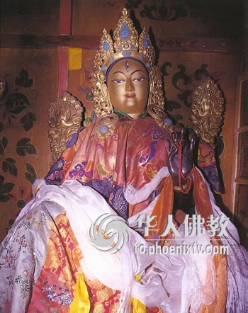 拉萨布达拉宫无量寿殿白度母铜像